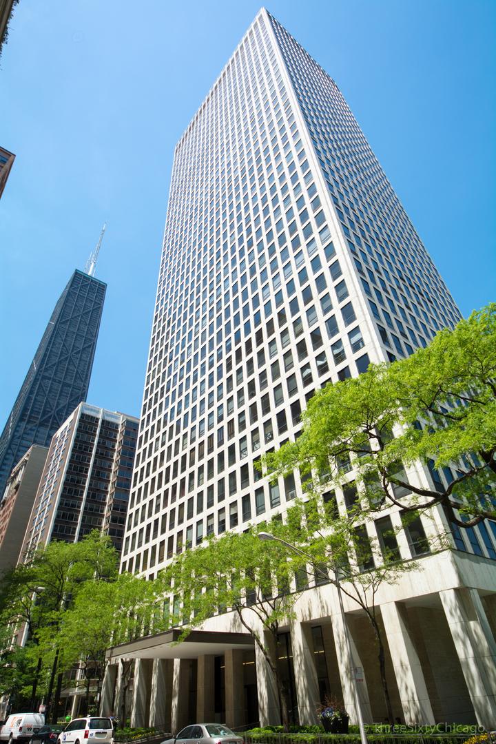 260 E Chestnut St. #2211, Chicago, IL 60611