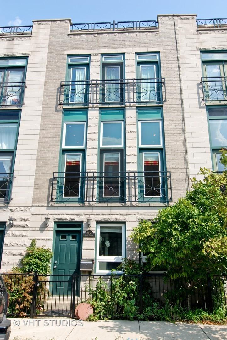 1704 W Pearson St., Chicago, IL 60622