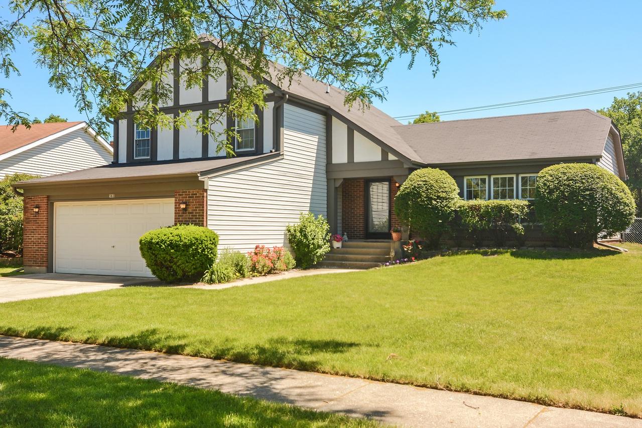 583 Cobblestone Ln., Buffalo Grove, IL 60089