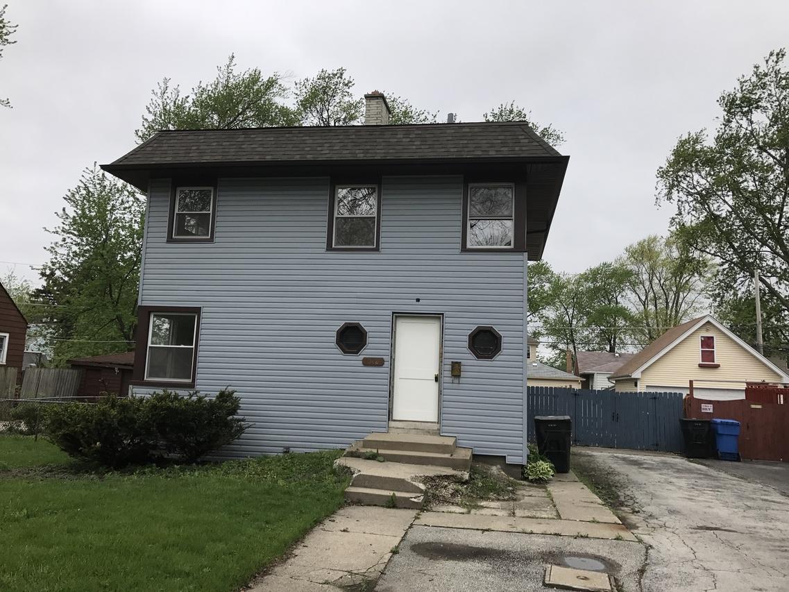 10424 S Homan Ave., Chicago, IL 60655