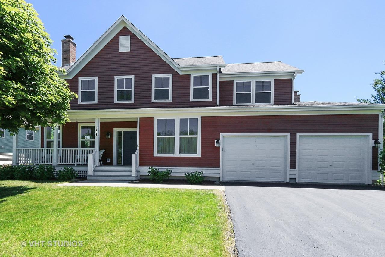 1239 Hedgerow Dr., Grayslake, IL 60030