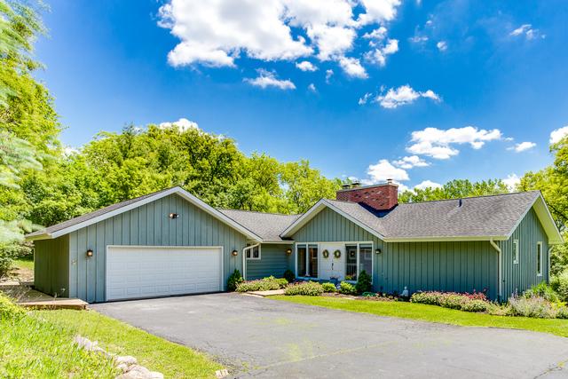 25125 N Barsumian Dr., Tower Lakes, IL 60010