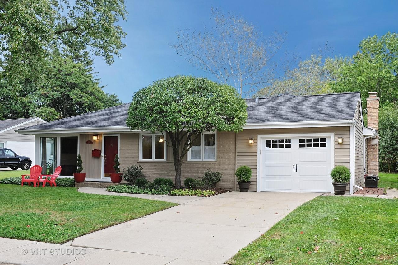 849 Keystone Ave., Northbrook, IL 60062