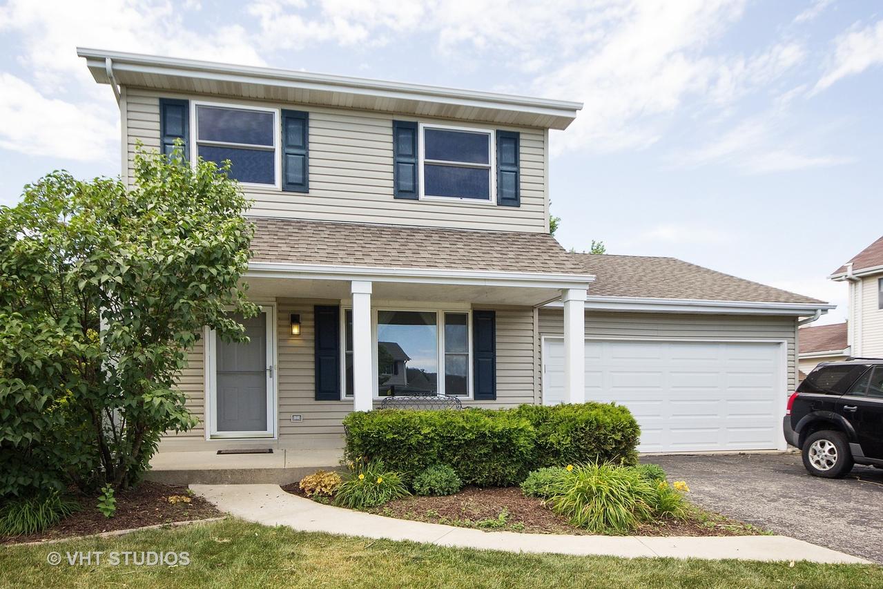 2906 Diane Dr., Aurora, IL 60504