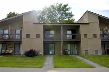 51 Oak Hill Colony #3, Fox Lake, IL 60020