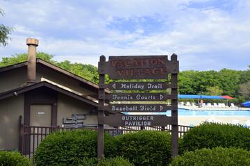 51 Oak Hill Colony #3, Fox Lake, IL 60020