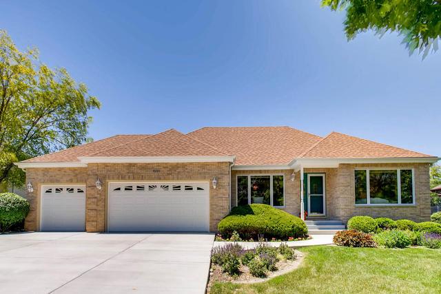 1030 Cherrywood Ln., West Chicago, IL 60185