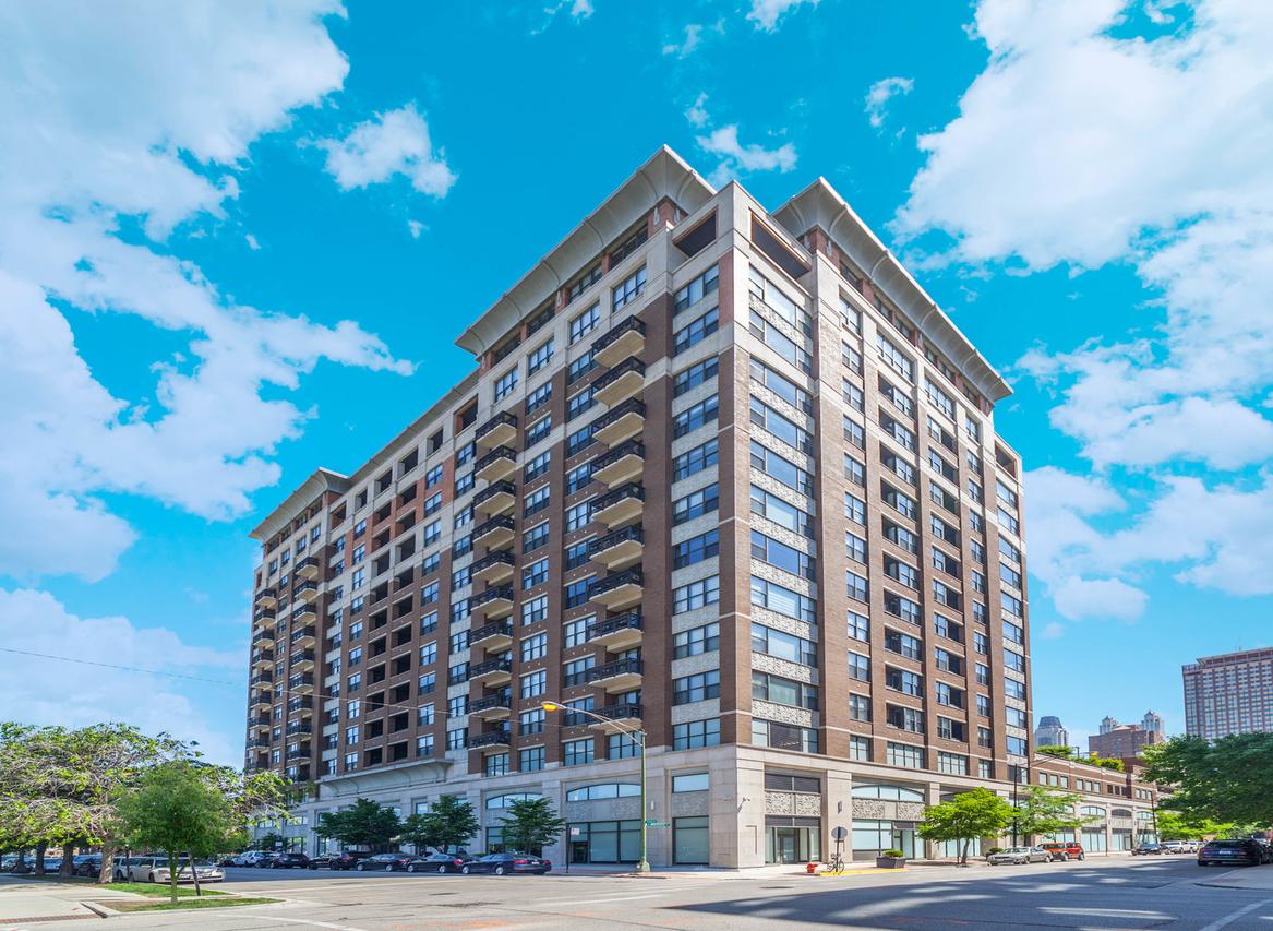 849 N Franklin St. #708, Chicago, IL 60610