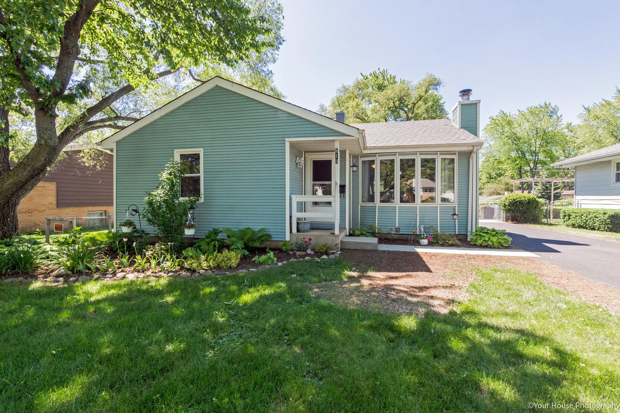 813 Countryside Hwy., Mundelein, IL 60060