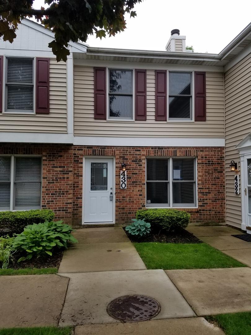 430 Kensington Ct., Naperville, IL 60563
