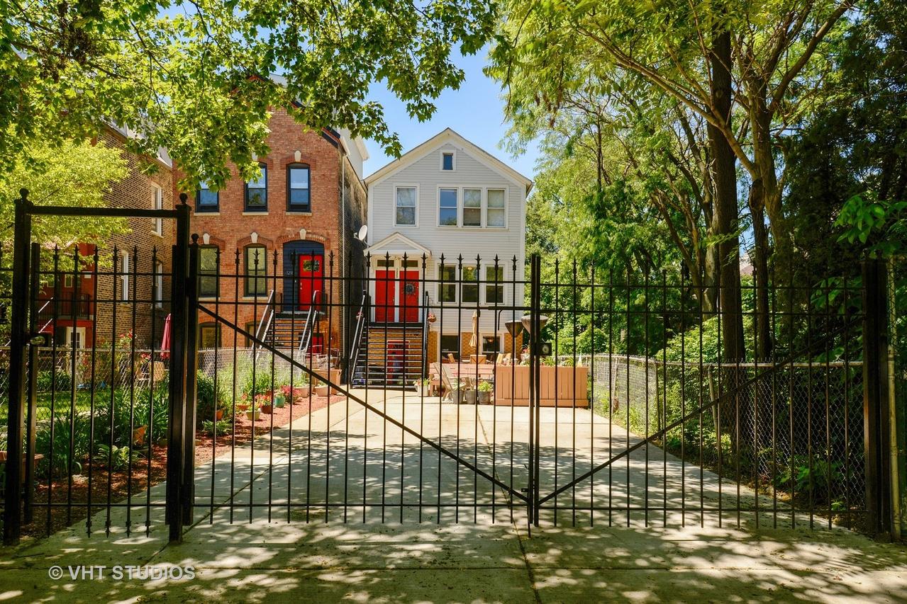 1220 N Paulina St., Chicago, IL 60622