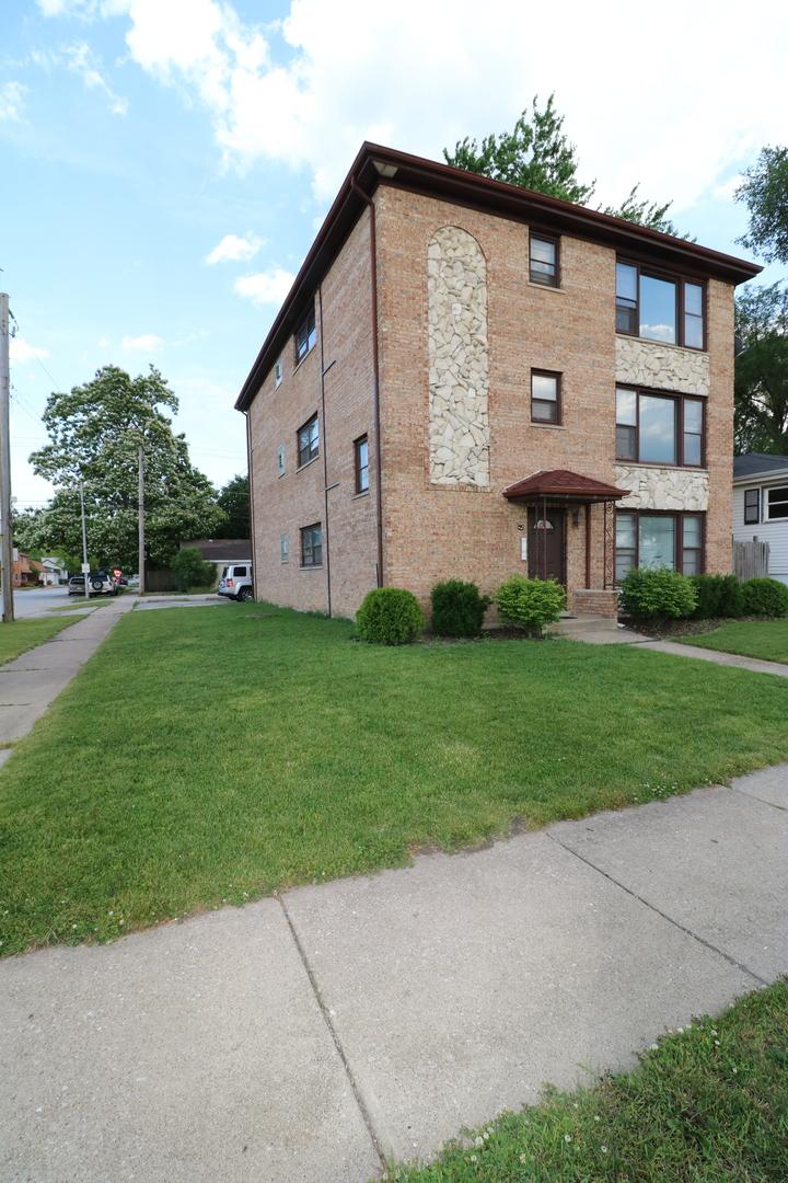 9701 Ridgeland Ave., Oak Lawn, IL 60453