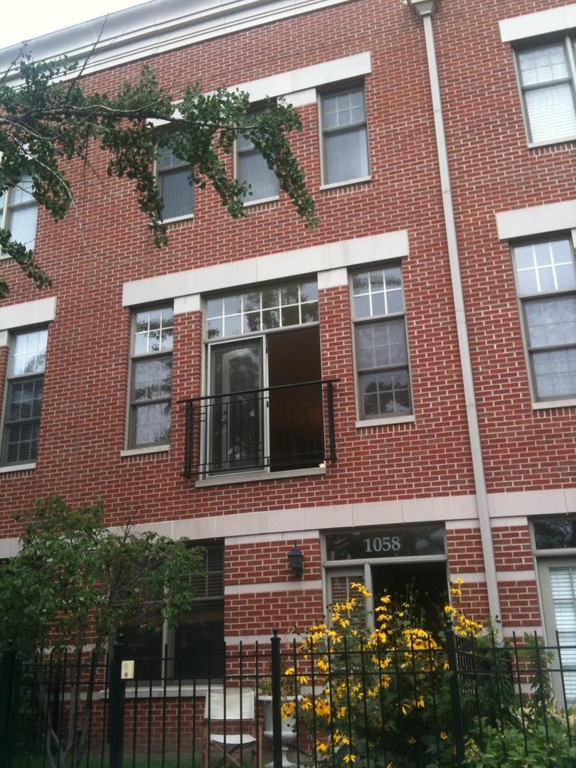 1058 W Fry St., Chicago, IL 60642