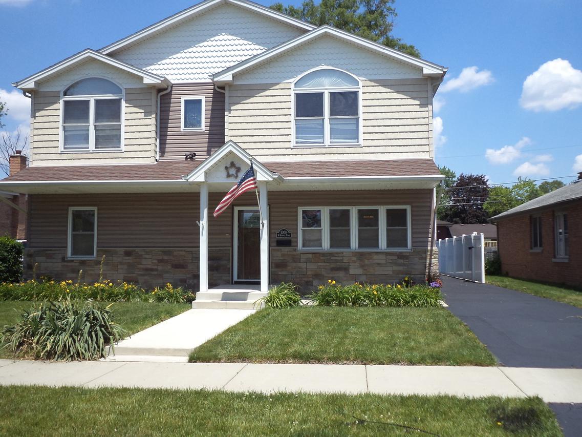 5308 Kimball Pl., Oak Lawn, IL 60453