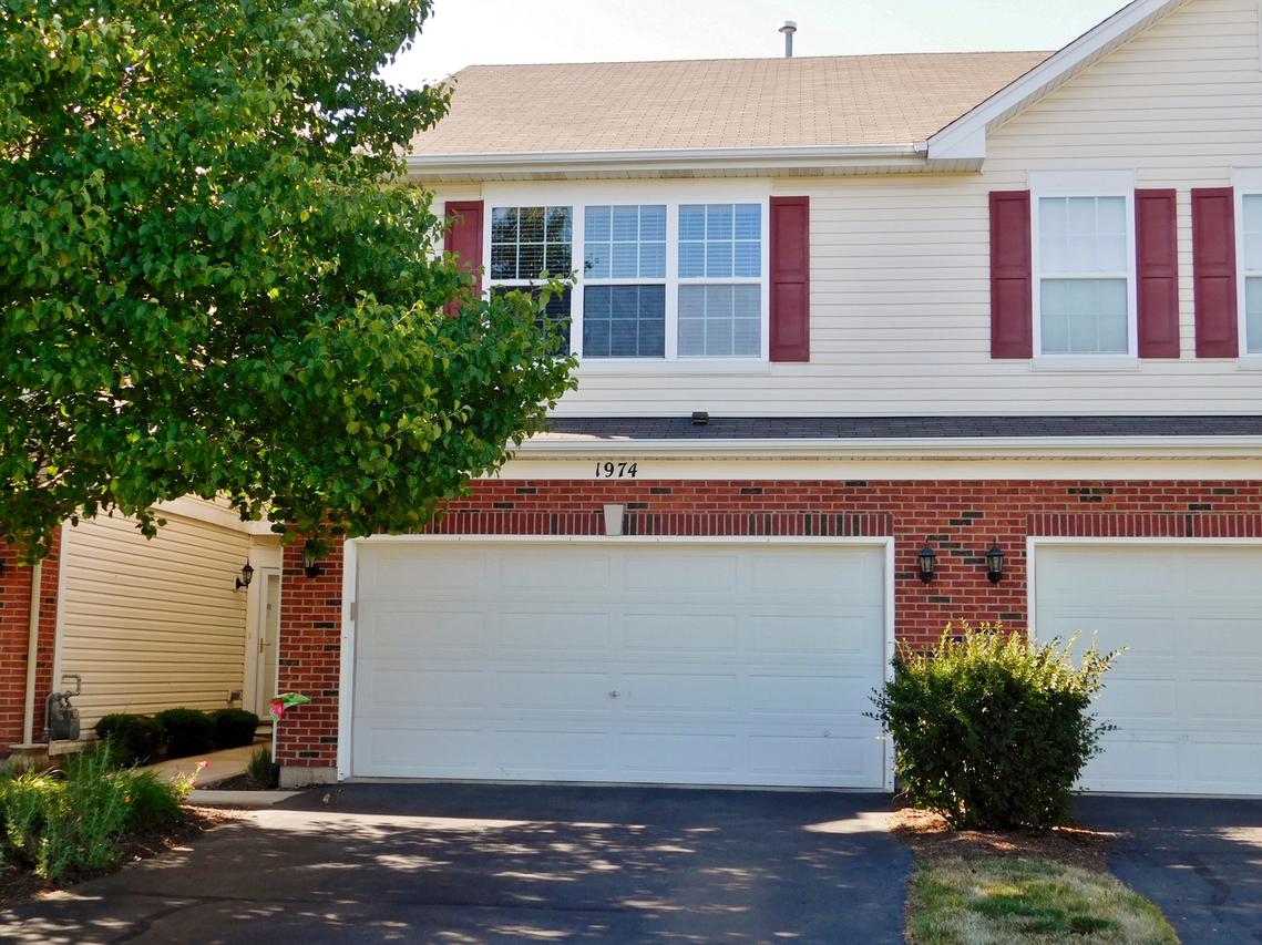 1974 W Cobblestone Rd., Romeoville, IL 60446