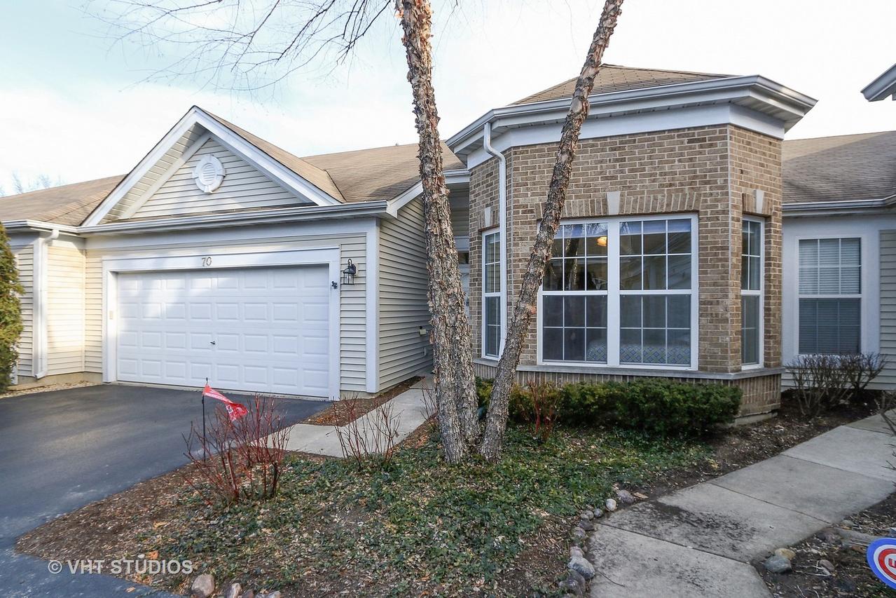 70 Ashbrook Ct., Grayslake, IL 60030
