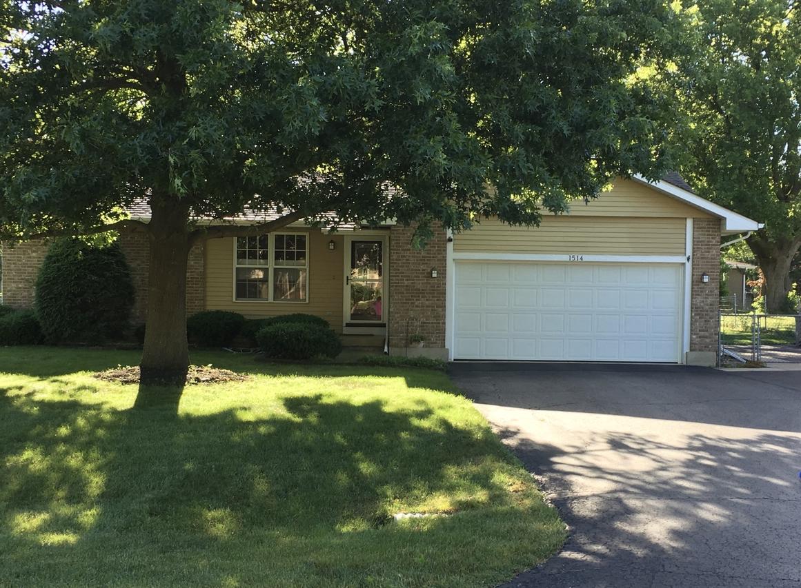 1514 Flower St., Mchenry, IL 60050