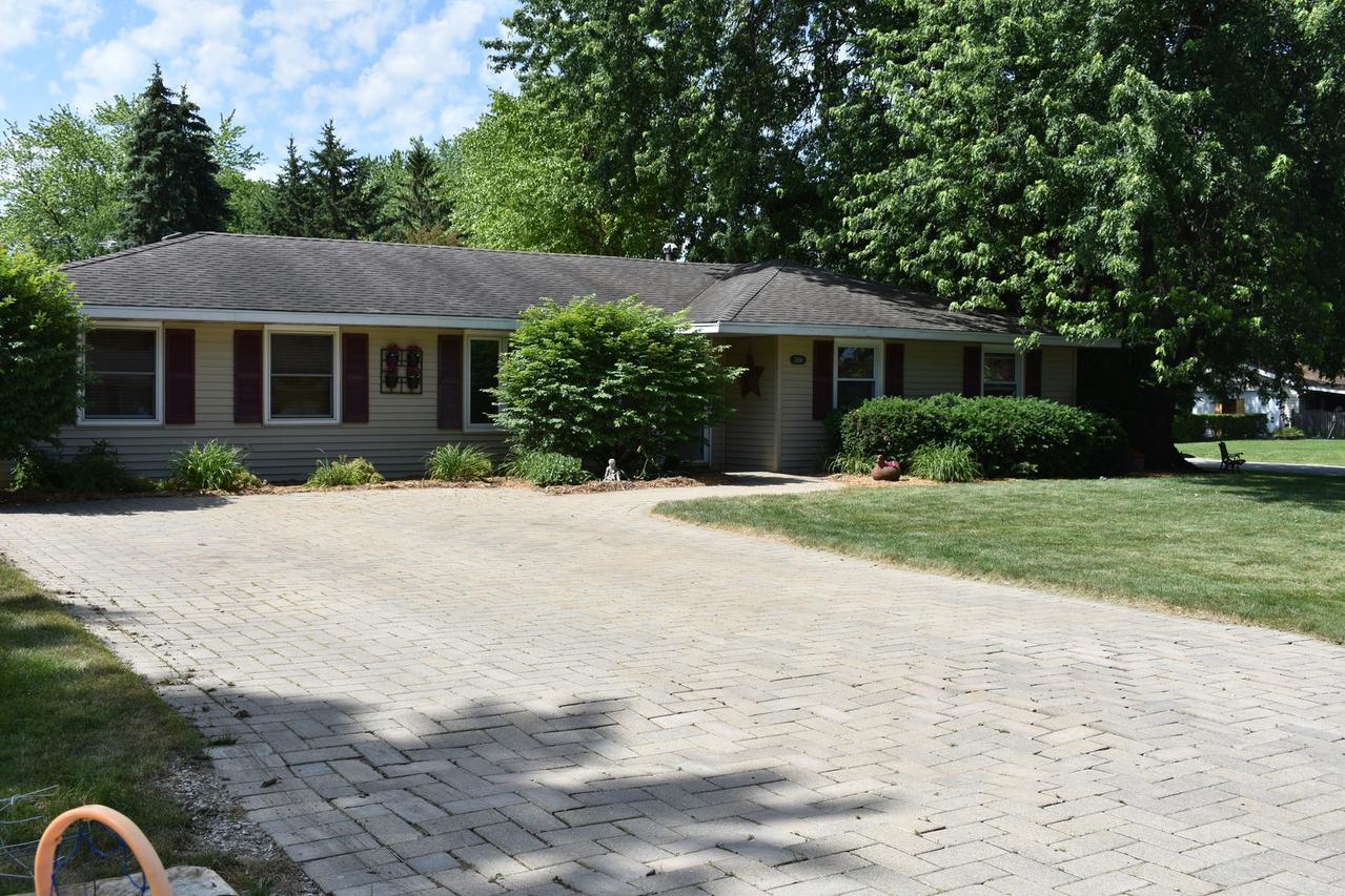 3156 Willardshire Rd., Joliet, IL 60431