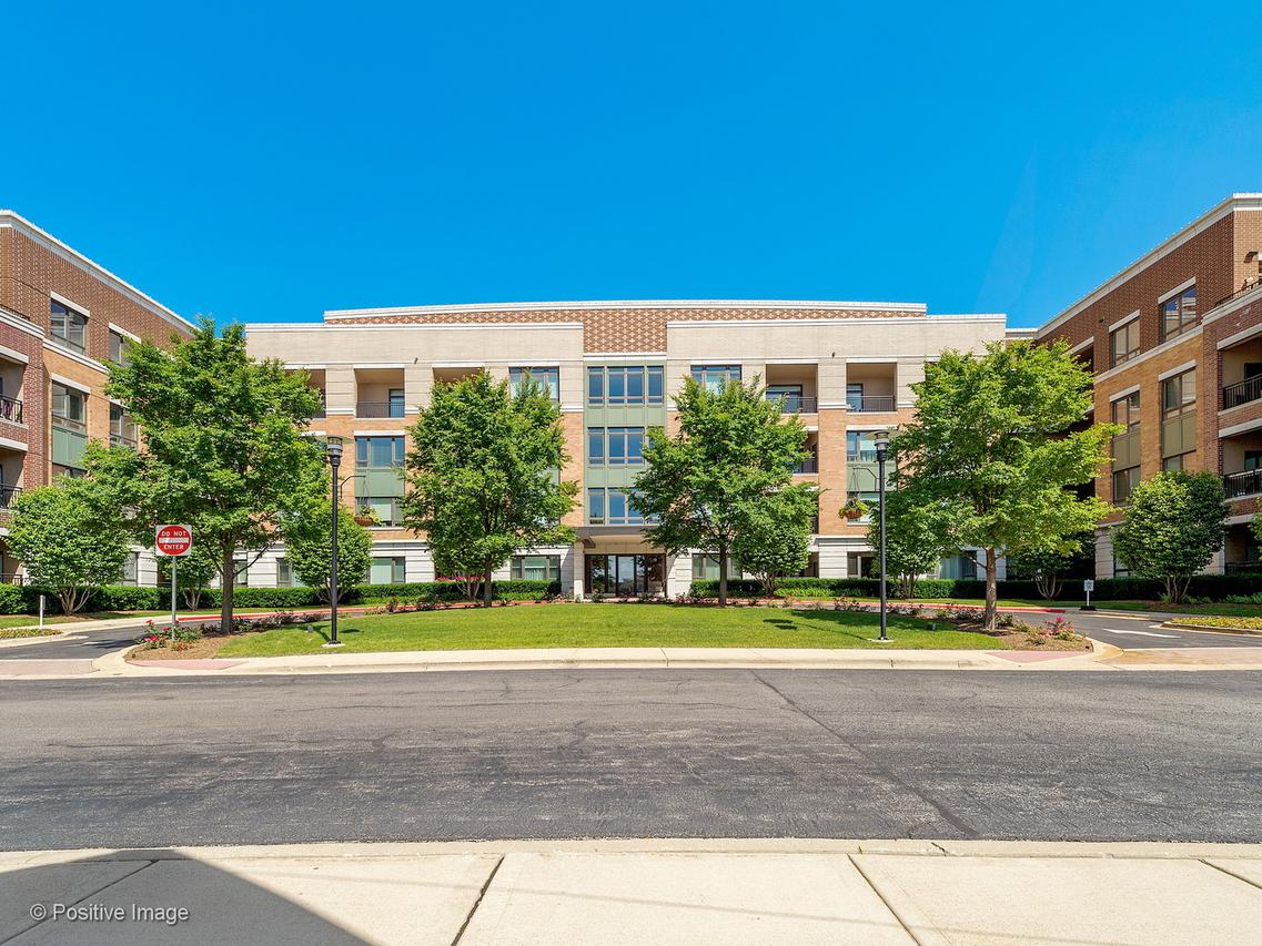 1000 Village Center Dr. #205, Burr Ridge, IL 60527