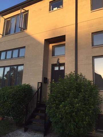 11509 S Vincennes Ave., Chicago, IL 60643