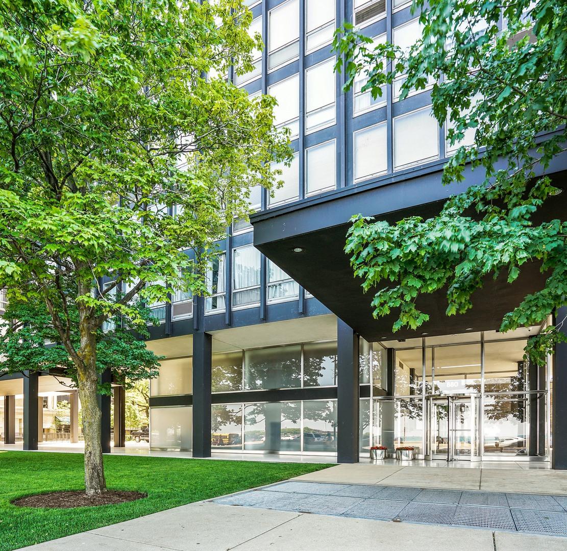 880 N Lake Shore Dr. #6F, Chicago, IL 60611