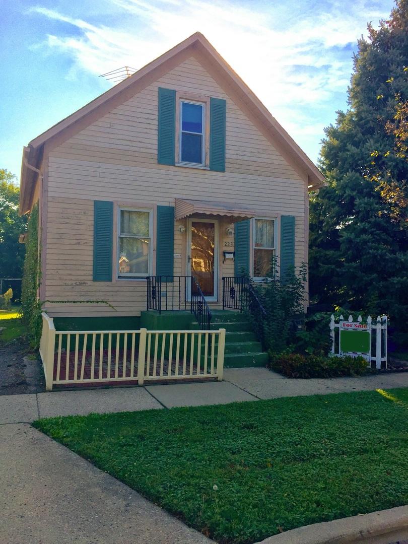[Address Hidden by Seller], Arlington Heights, IL 60005