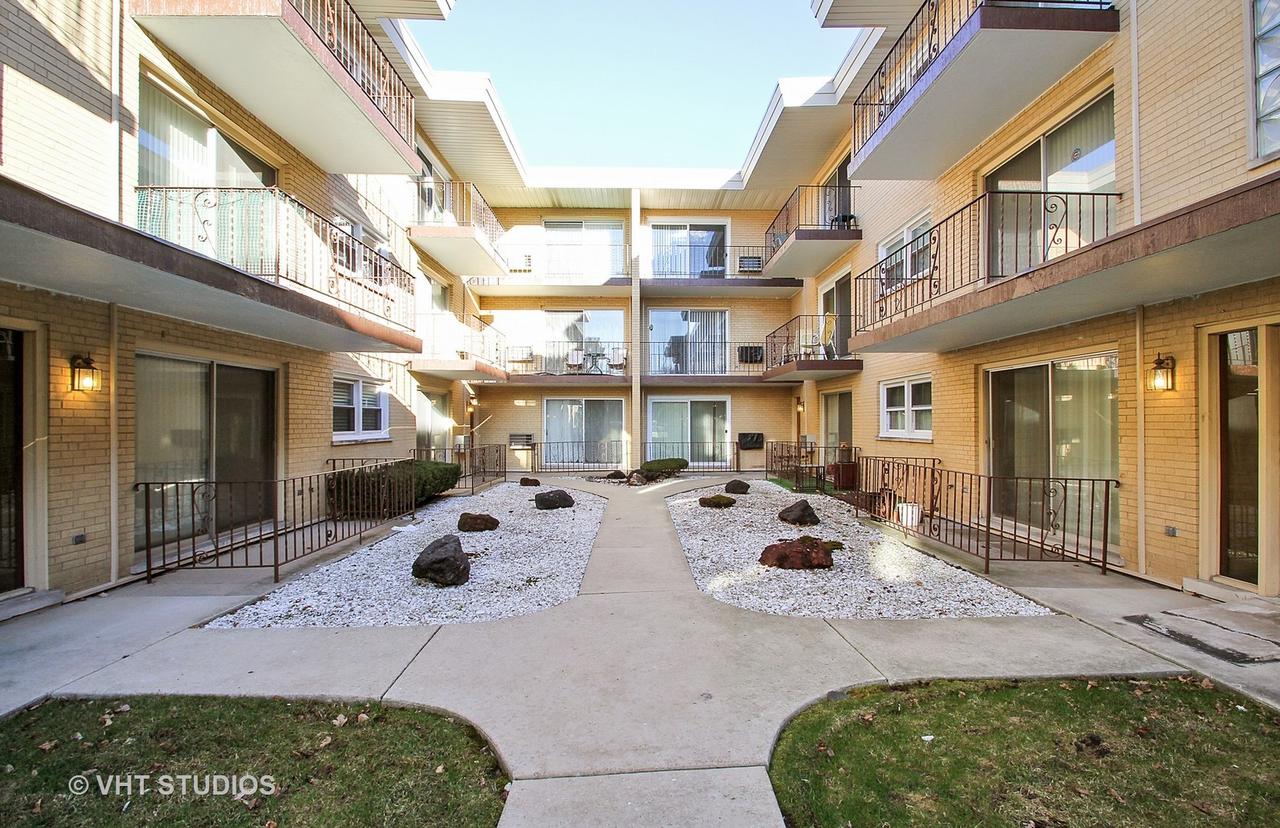 4829 N Central Ave. #305, Chicago, IL 60630