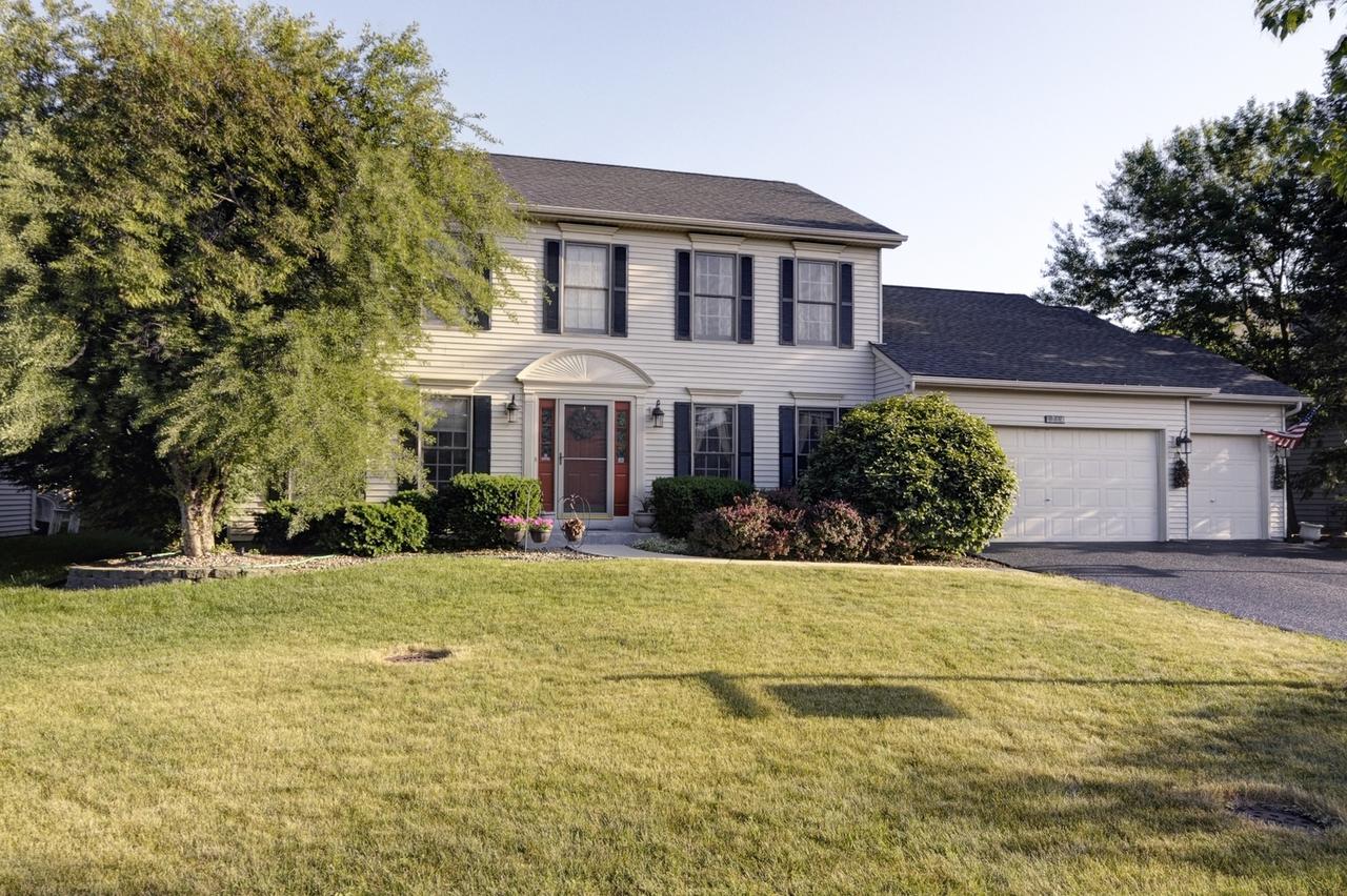 1214 Shoreline Dr., Aurora, IL 60504