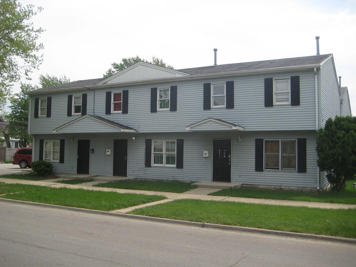 2103 S 4th Ave. #B, Maywood, IL 60153
