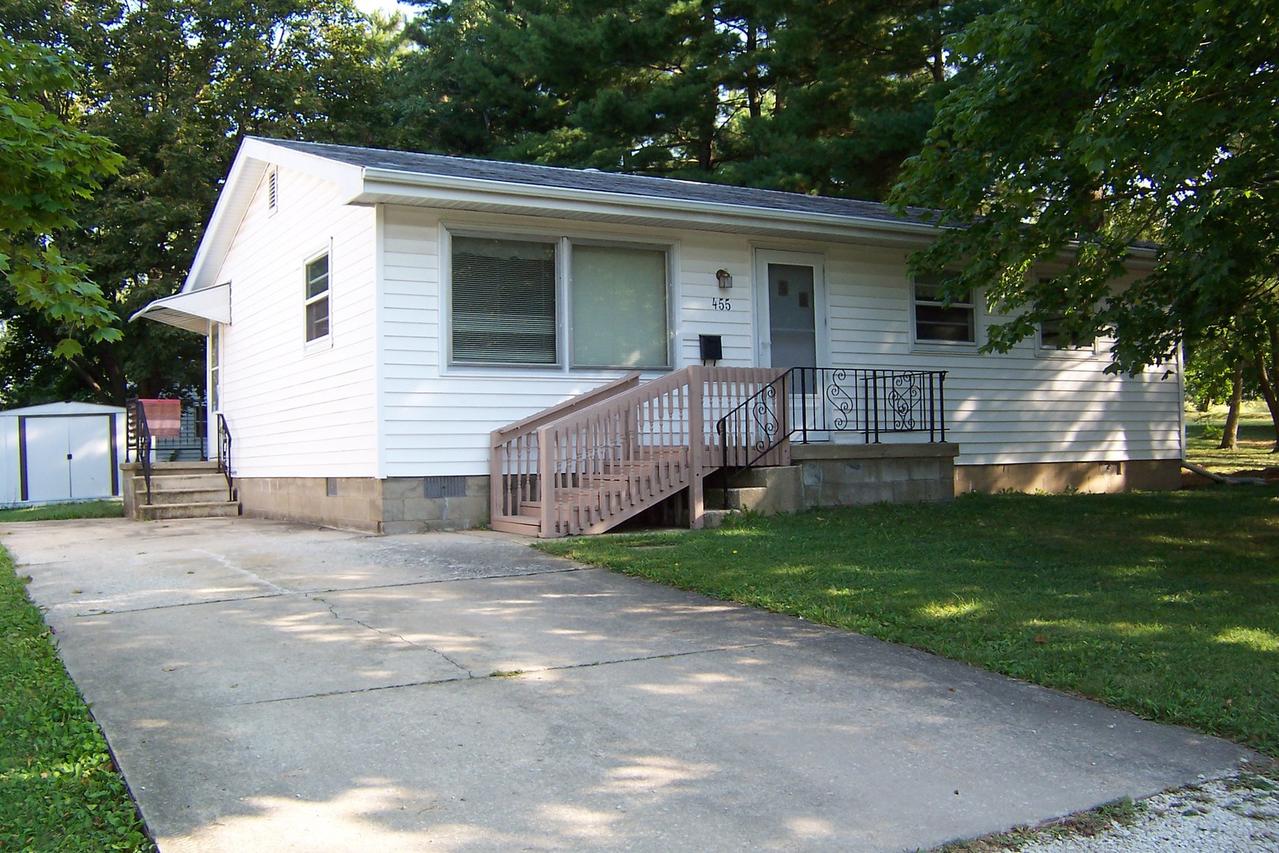 455 Prospect Ave., Paxton, IL 60957