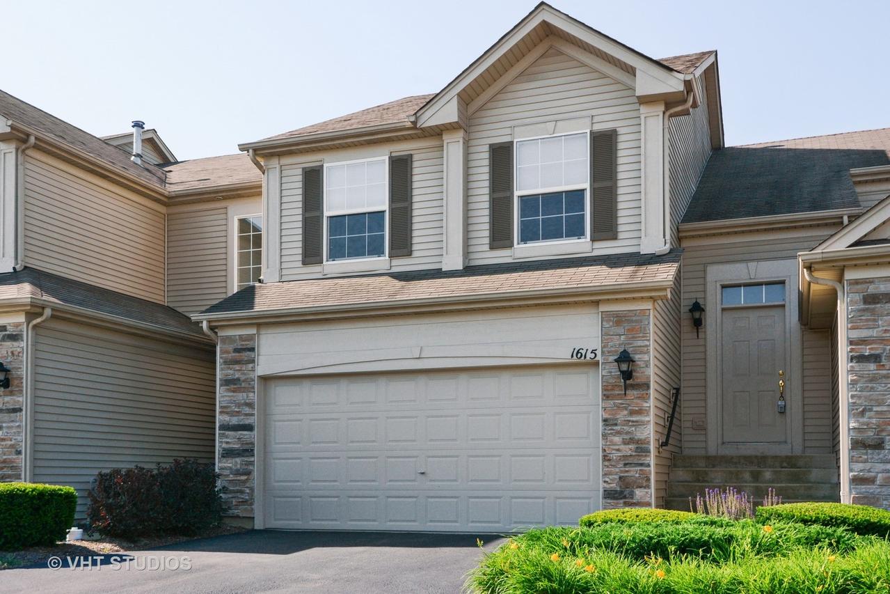 1615 Fredericksburg Ln., Aurora, IL 60503