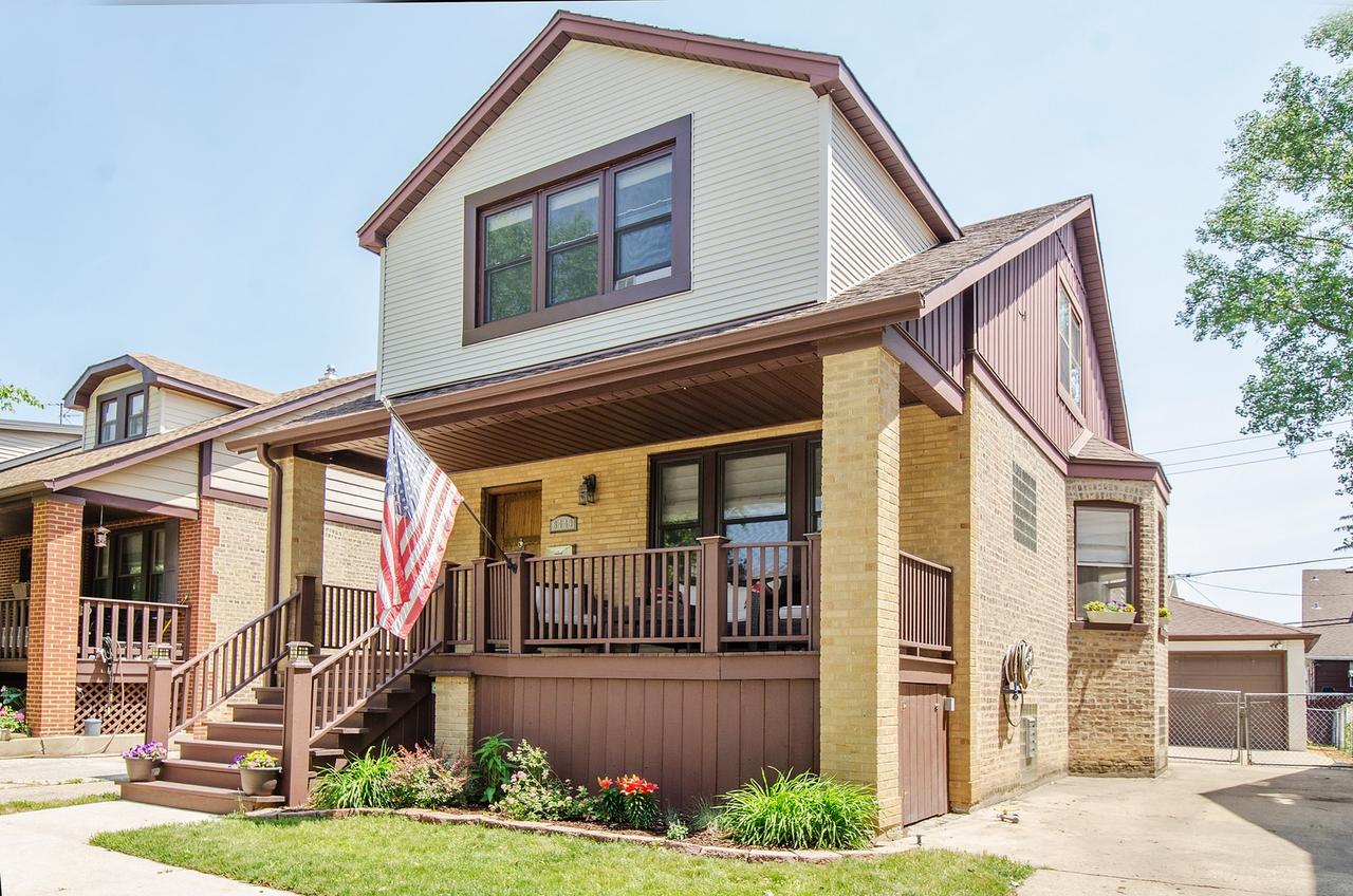 6449 N Newland Ave., Chicago, IL 60631