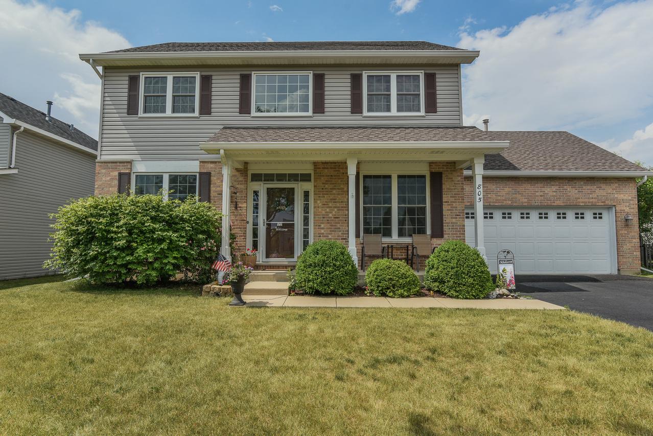 805 Magnolia Dr., North Aurora, IL 60542