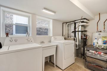 3250 N Drake Ave., Chicago, IL 60618