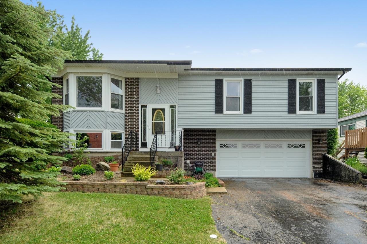501 King Arthur Way, Bolingbrook, IL 60440