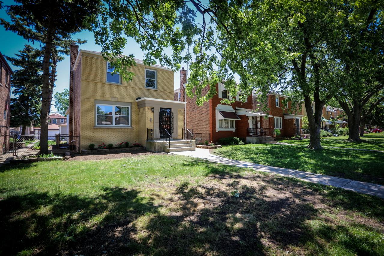7725 S Hoyne Ave., Chicago, IL 60620