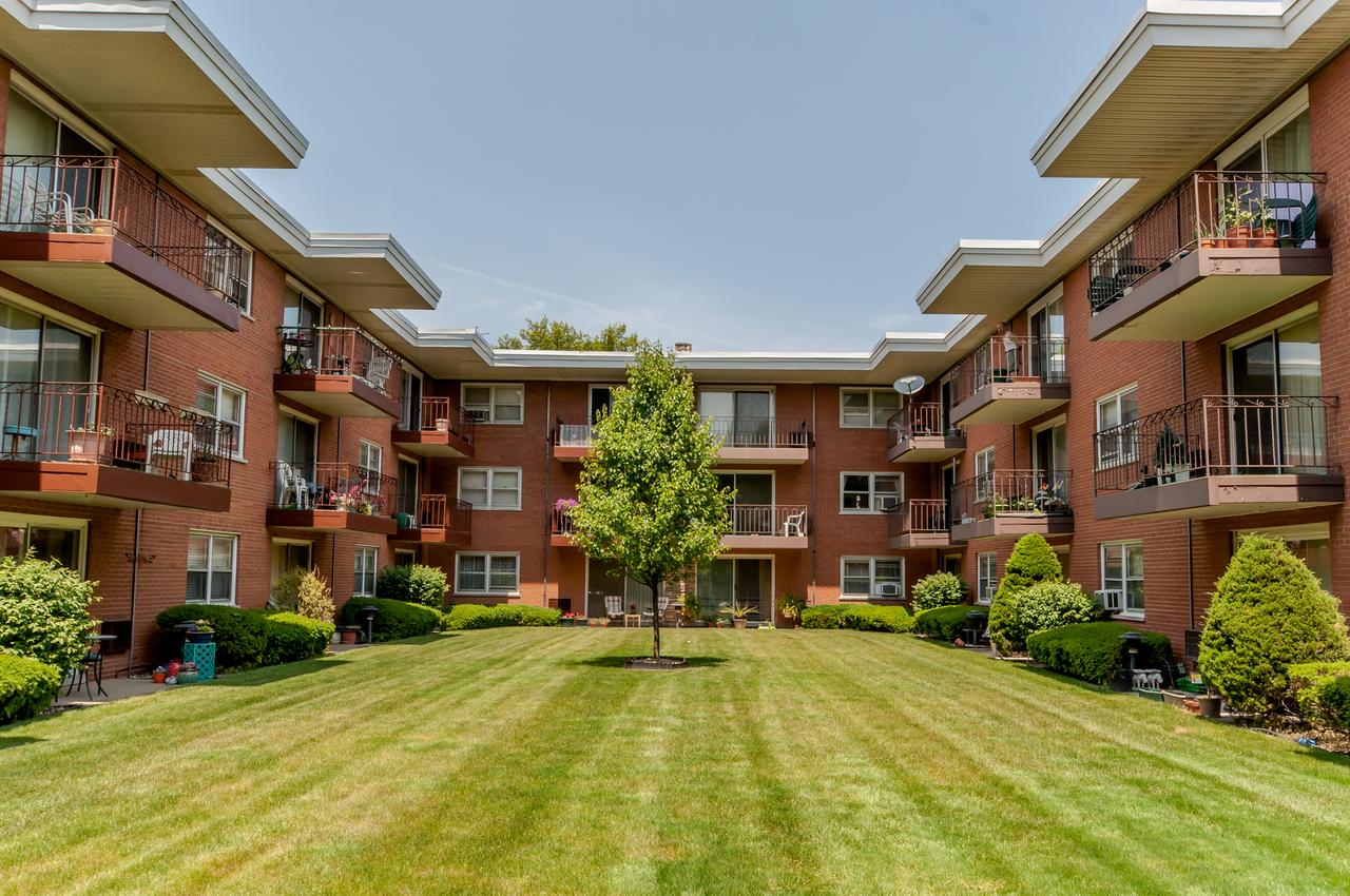 5432 W Windsor Ave. #3A, Chicago, IL 60630