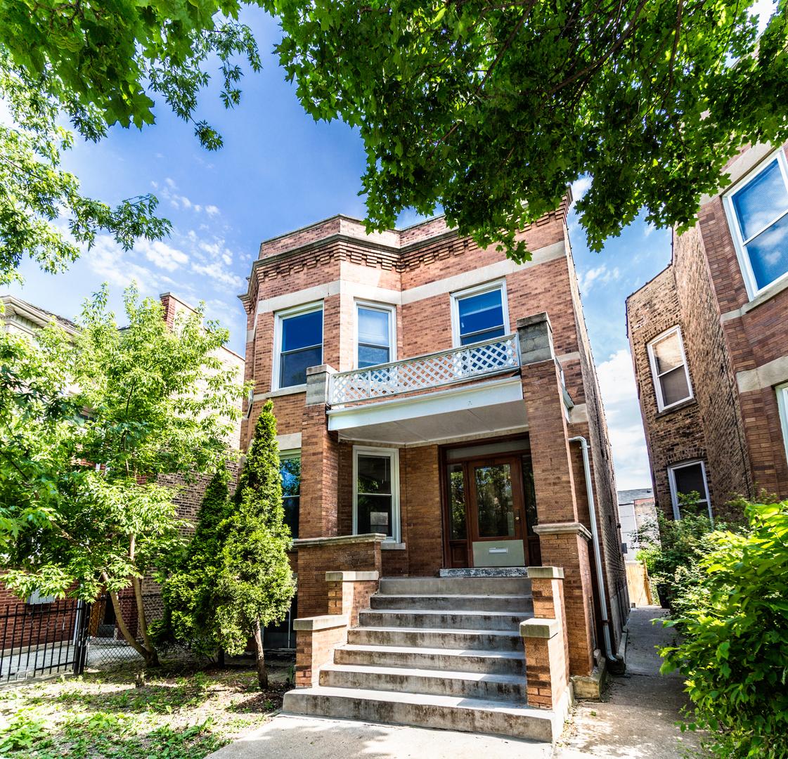 3219 W Wilson Ave., Chicago, IL 60625