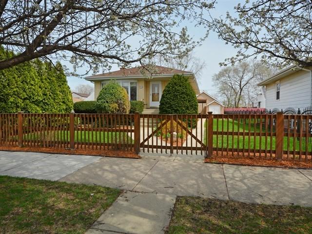 4925 S Latrobe Ave., Chicago, IL 60638