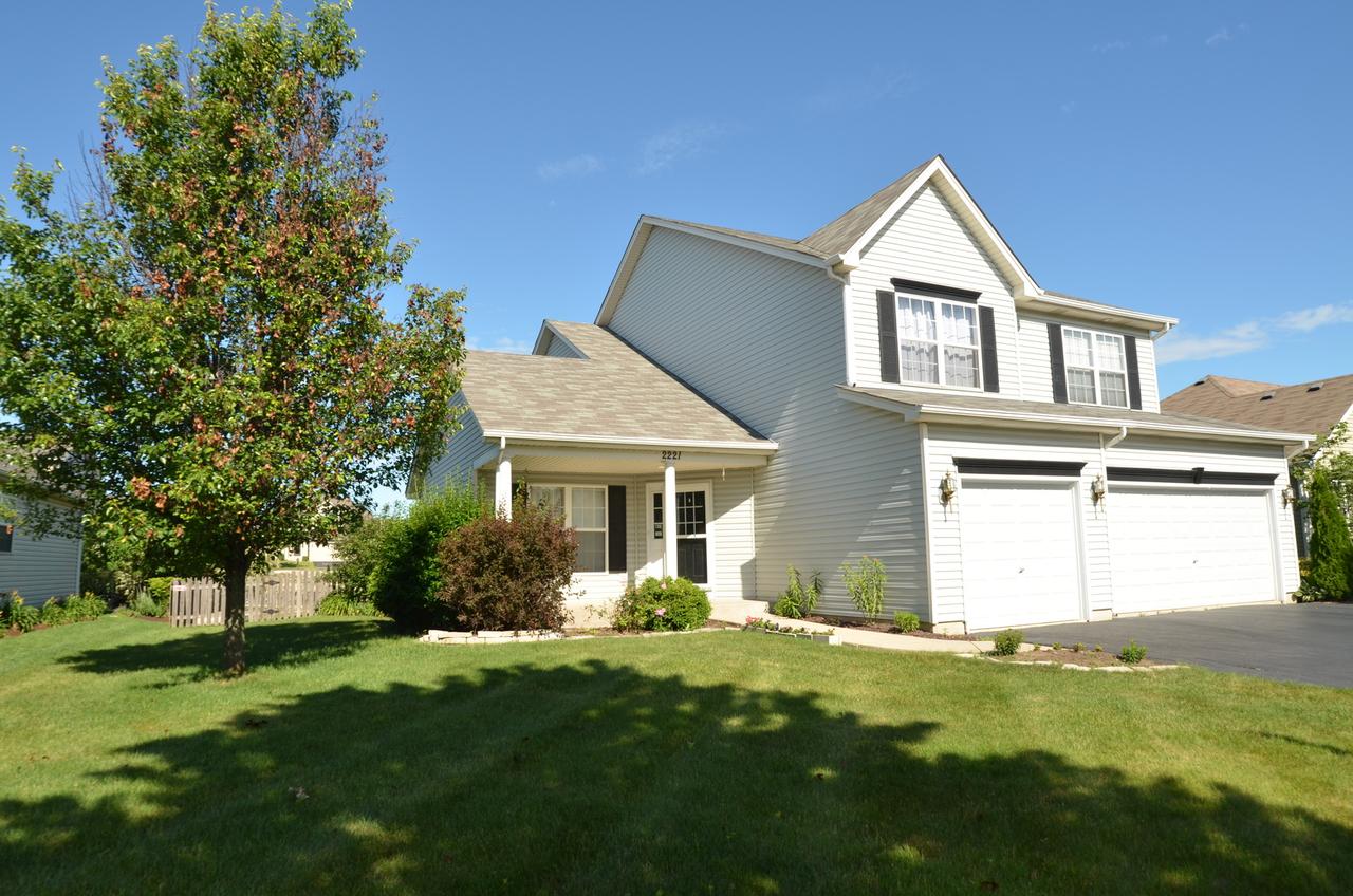 2221 Wildhorse Dr., Aurora, IL 60503