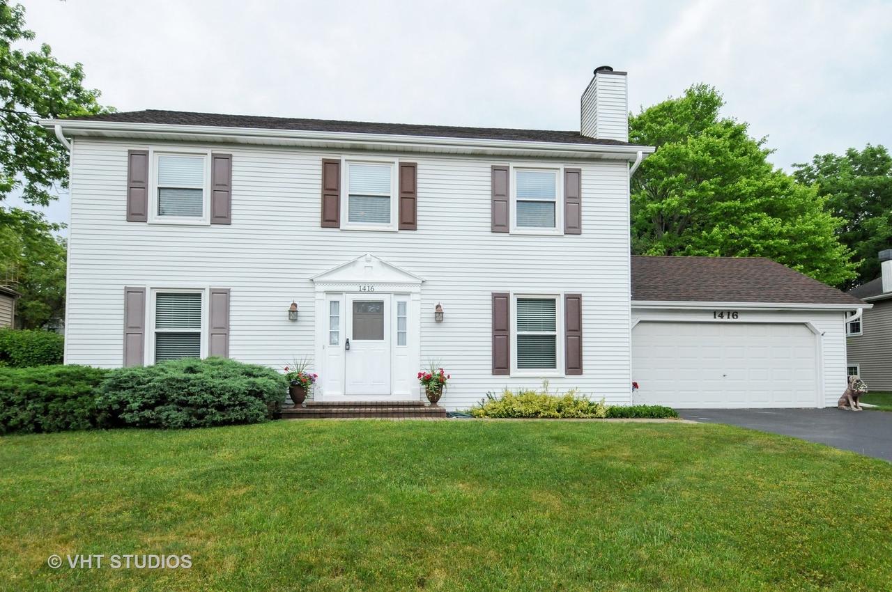1416 Brush Hill Cir., Naperville, IL 60540