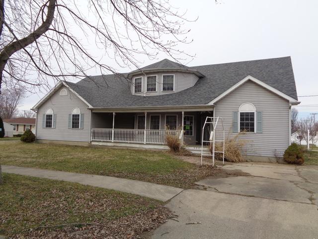 900 Rudy Ave., Mattoon, IL 61938