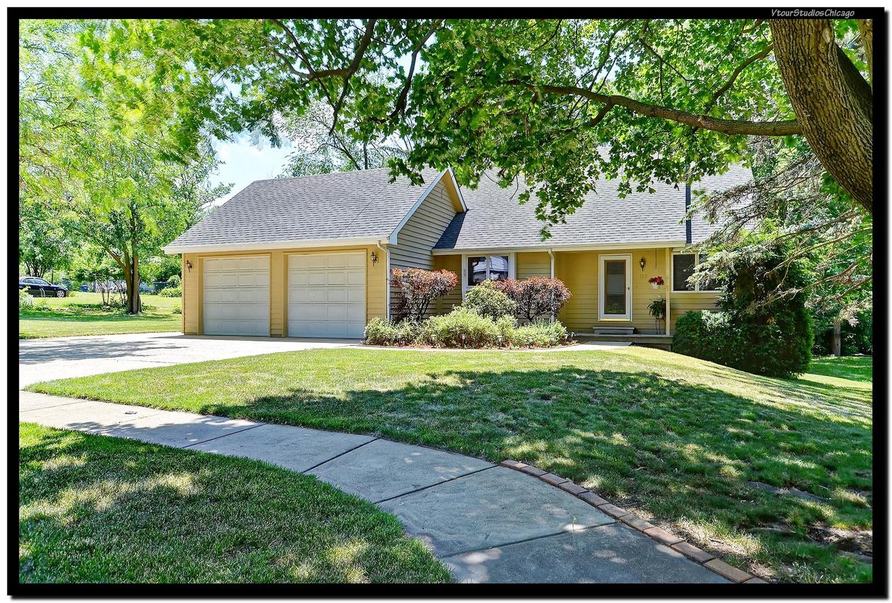 112 E Fox Rd., Yorkville, IL 60560