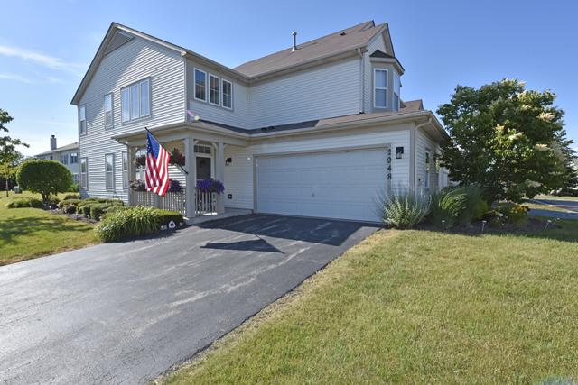 2948 Falling Waters Dr., Lindenhurst, IL 60046