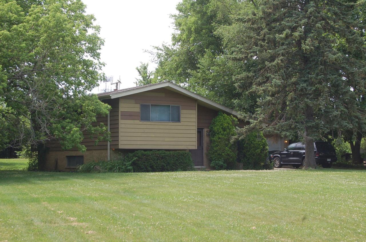 1520 Indian Hill Dr., Schaumburg, IL 60193