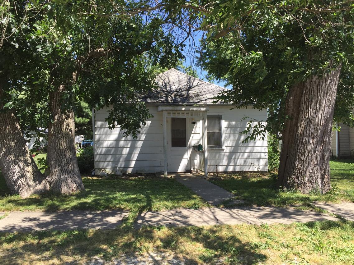 114 S Third St., Buckley, IL 60918