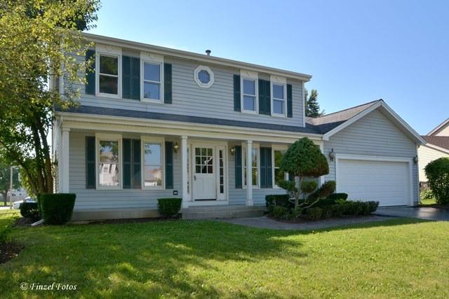 1474 Parkridge Dr., Crystal Lake, IL 60014