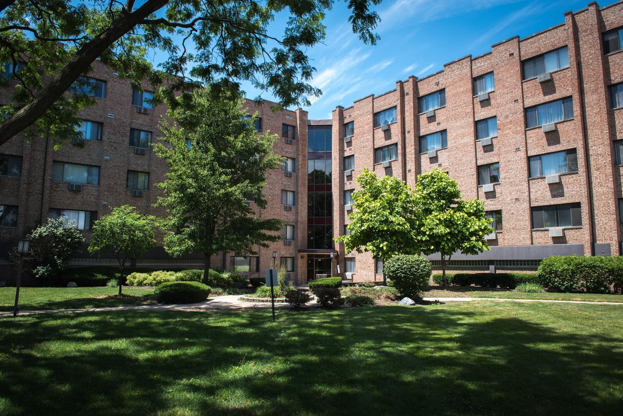 5358 N Cumberland Ave. #321, Chicago, IL 60656