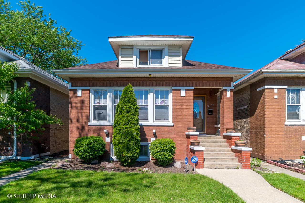 3104 N Kenneth Ave., Chicago, IL 60641