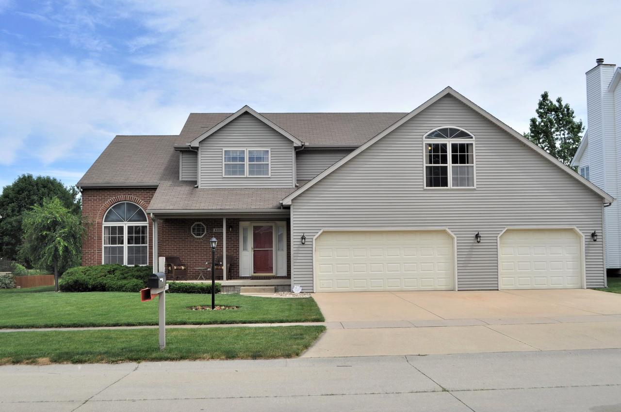 4408 Crossgate Dr., Champaign, IL 61822